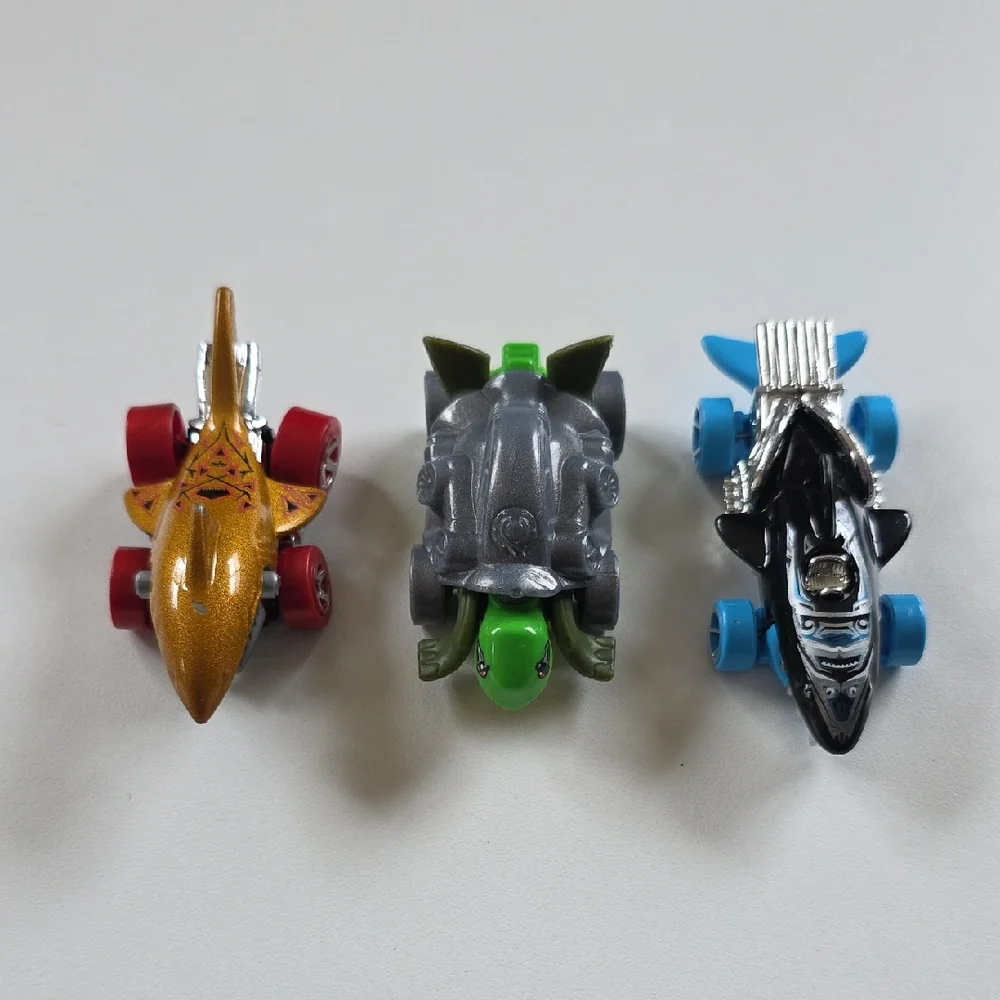 Hot Wheels Set - Sharkcruiser, Turtoshell, And Shark Bite